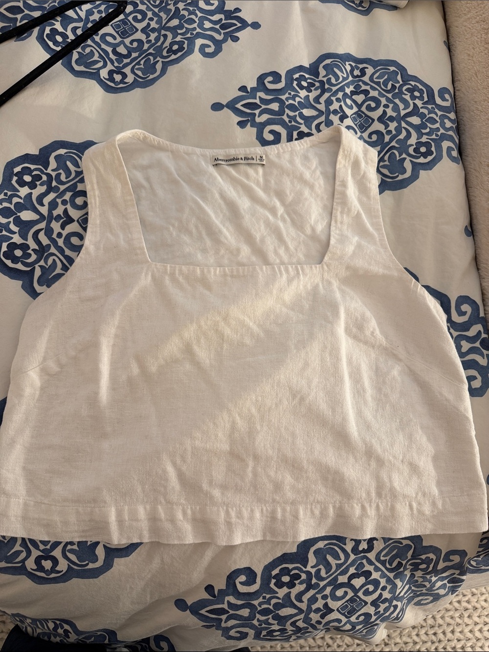 Abercrombie & Fitch Cream Square-Neck Linen-Blend Cropped Tank